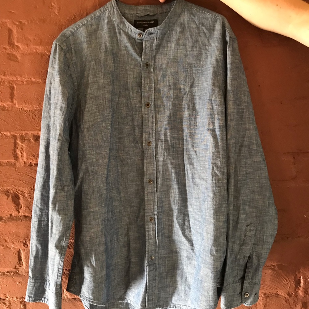 J Crew Men’s Chambray Collarless Button Down